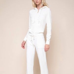 ISO Juicy Couture track pants in XS color “Angel”.